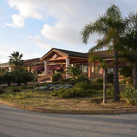 Hotel Villa Peretti جيلا المظهر الخارجي الصورة